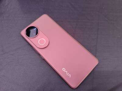 Handphone Terbaru Vivo V50 Elite Edition: Paling Canggih di 2025?